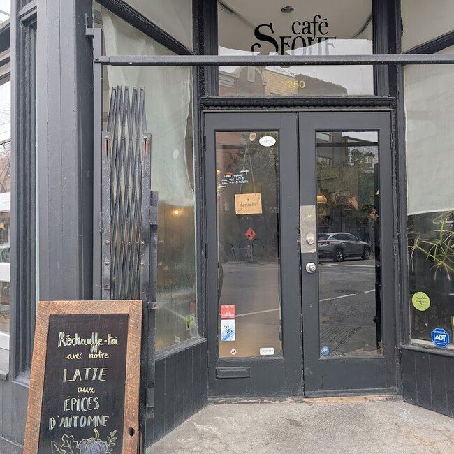 Café Sfouf Restaurant Montréal, QC