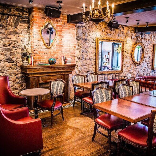 Pub Wolf & Workman Montreal - Menu, Reviews & More January 2026