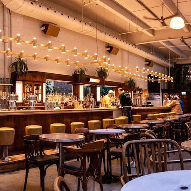 Taverne Atlantic - Poutines Parc-Extension