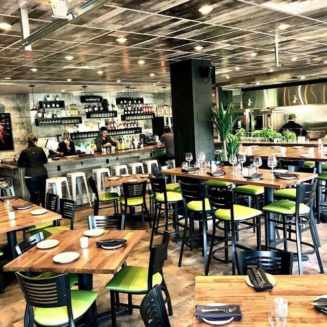 Hendrix Tapas & Burgers - Restaurants RDP-Pointe-aux-Trembles