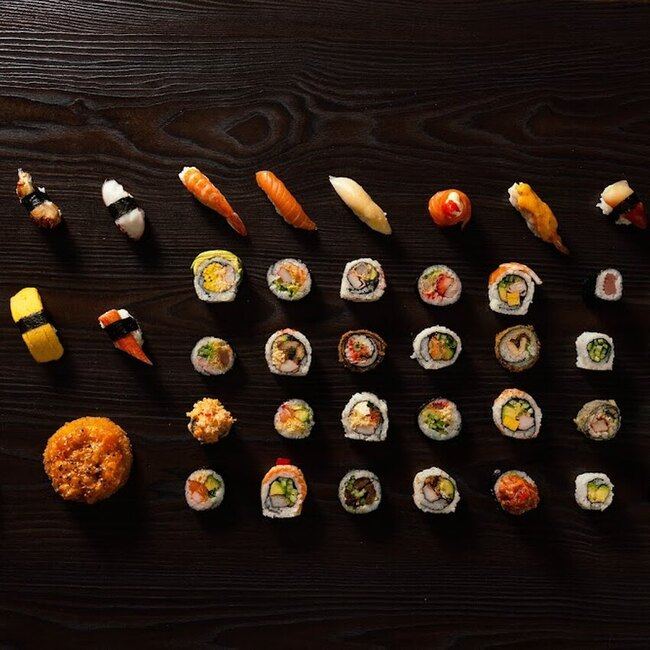 Hanami SUSHI & WOK Restaurant