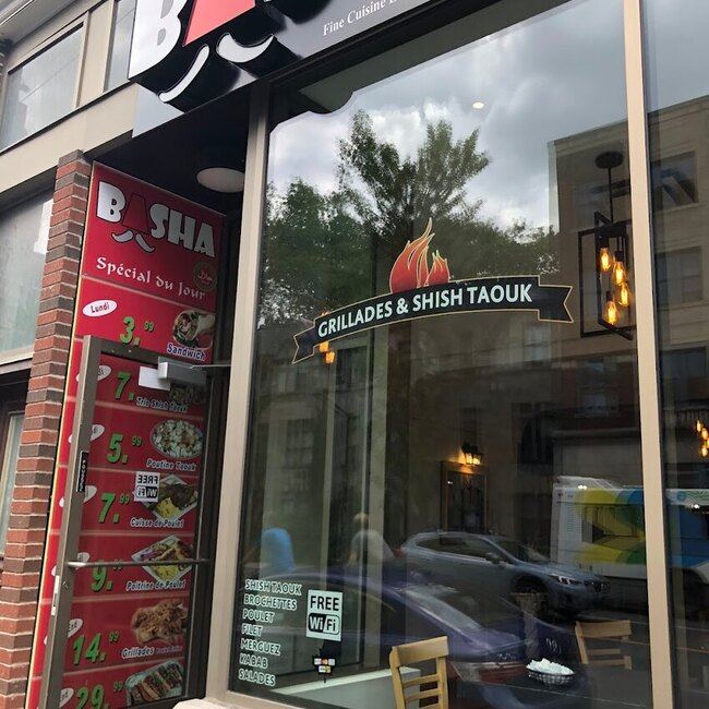 Basha - Quartier des Spectacles Halal Restaurants