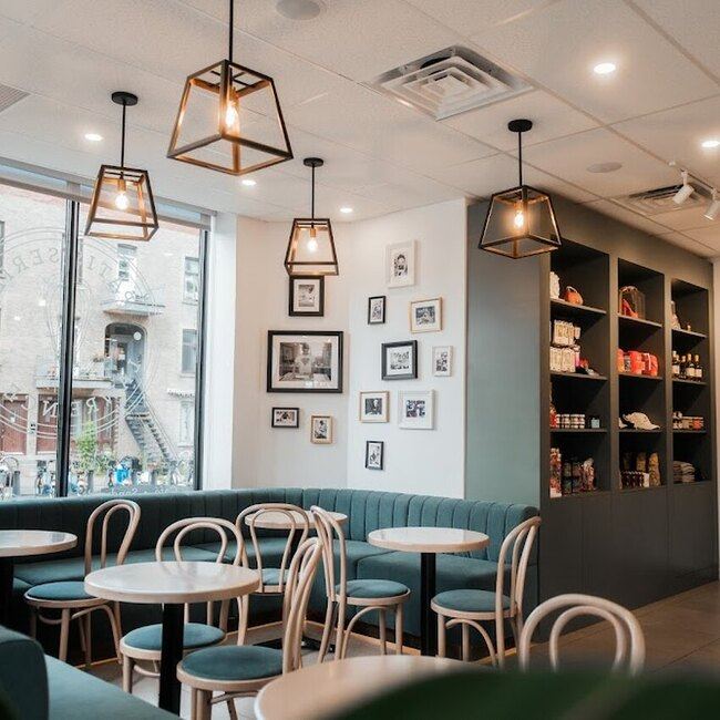 Patisserie Lawrence V. Restaurant