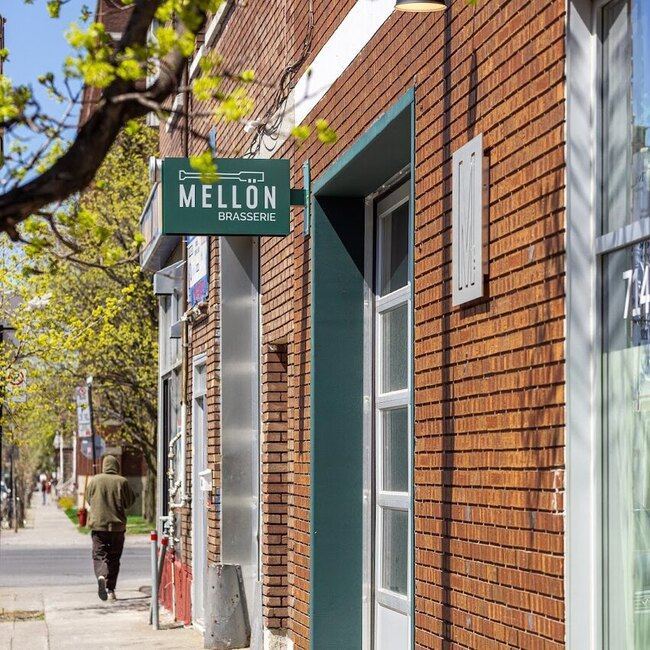 Mellon Brasserie - Rosemont-La Petite-Patrie Open Now Restaurants