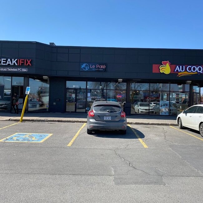 Le Pok&eacute; Station - Restaurants pr&egrave;s de: H9B2K4