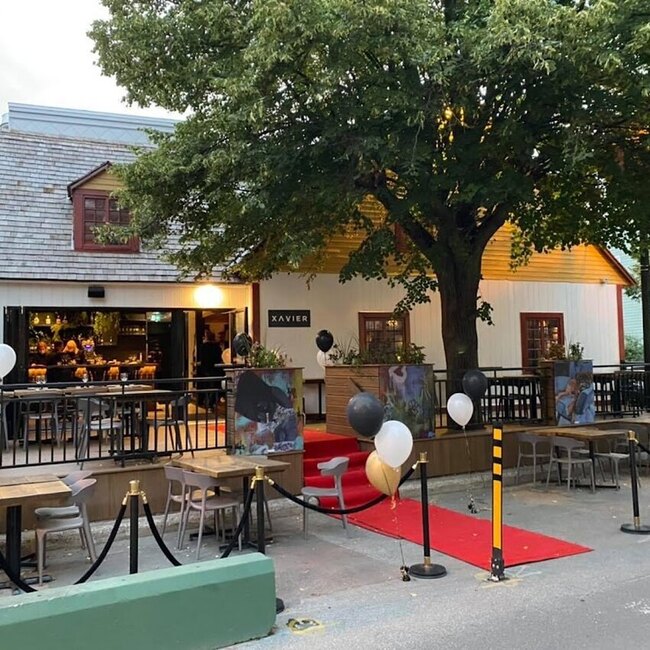 Resto Bar Le Xavier Restaurant