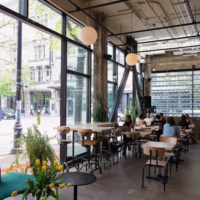 Caf&eacute; SAT -  Restaurants Near: H2X2S5