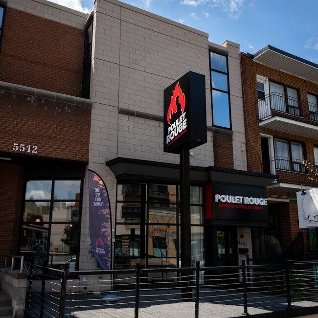 Poulet Rouge - Restaurants pr&egrave;s de: H3T1Y2