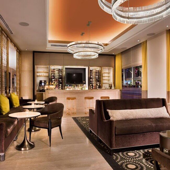 Alice Bar Restaurant Montréal, QC