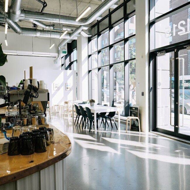 Caf&eacute; l&eacute;o - Latin Quarter Caf&eacute;s