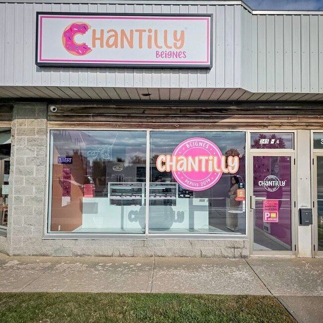 Chantilly Beignes Laval - Menu, Reviews & More January 2026