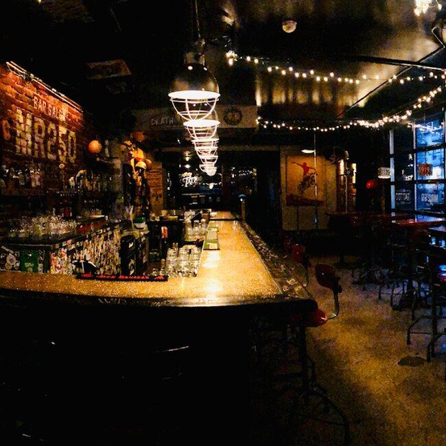 MR250 Bar Lounge - Montreal Theme / Unique Experience Restaurants