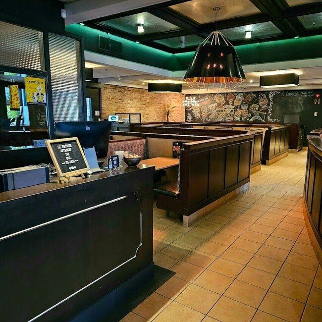 R&ocirc;tisserie St-Hubert - Restaurants Cantons-de-l'Est / Estrie