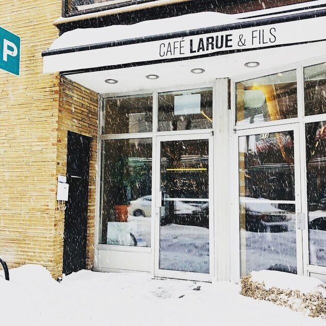 Caf&eacute; Larue & Fils - Little-Italy Open Supper Restaurants