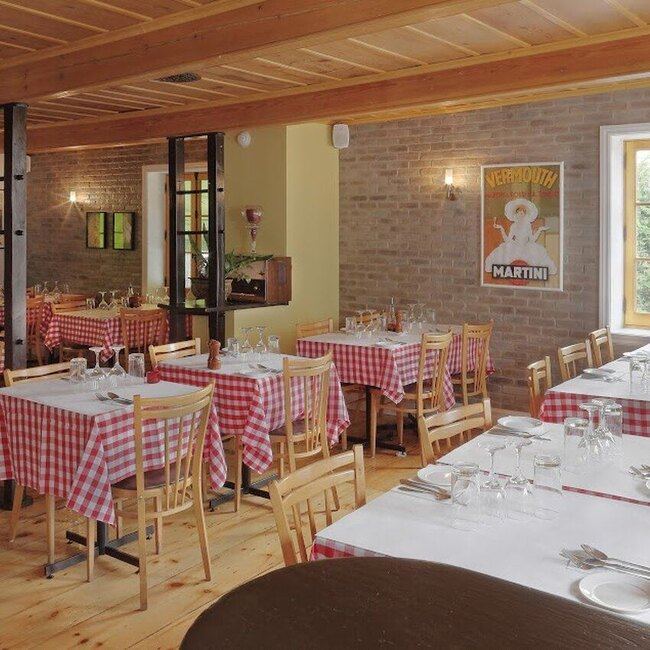 Le Spag -  Restaurants Near: J6W2Z5