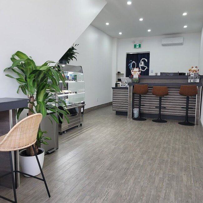 Comptoir Sushi Yatta - Le Plateau-Mont-Royal Asian Restaurants