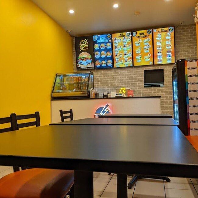 Flash Burger - Restaurants pr&egrave;s de: H1L1C2