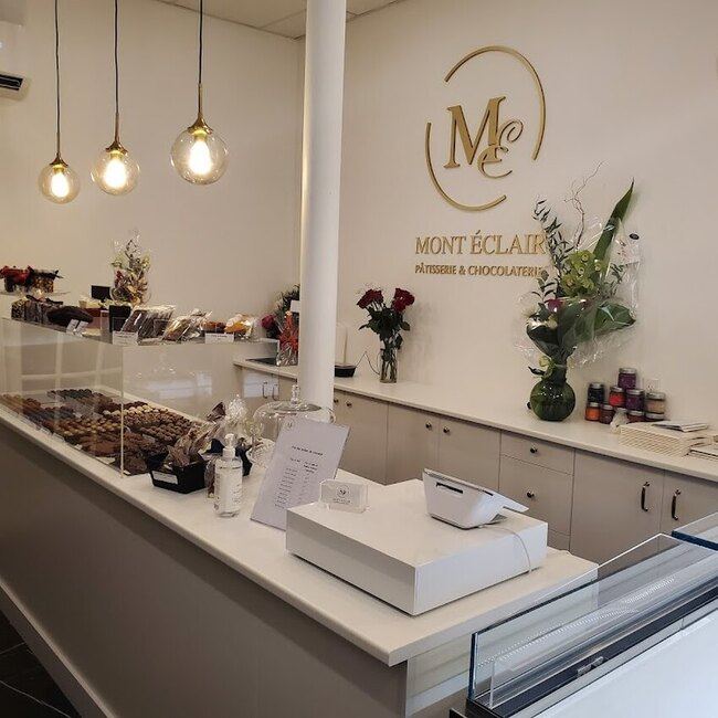 Mont &Eacute;clair - Mile-End Desserts & Sweets