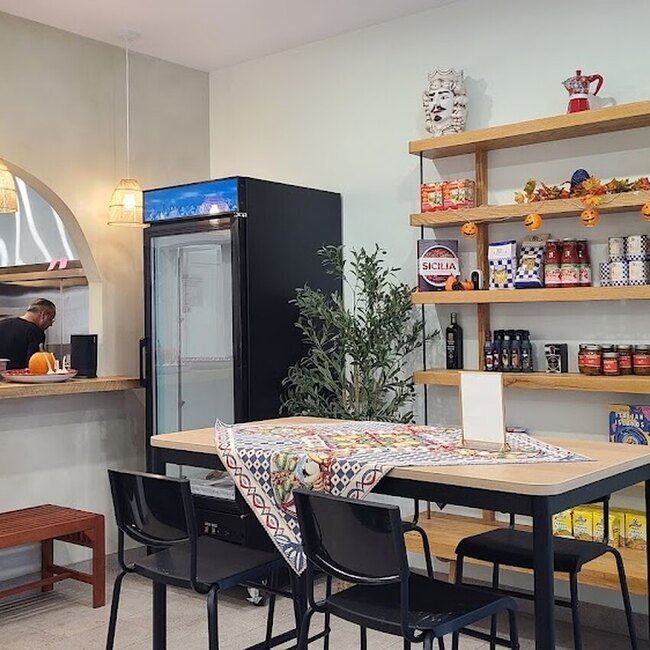 Manuzza Montréal - Menu, avis & plus janvier 2026