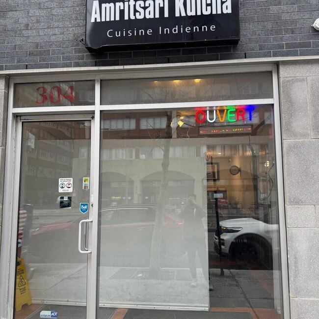 Restaurant Amritsari Kulcha -  Restaurants Near: H2N2A2