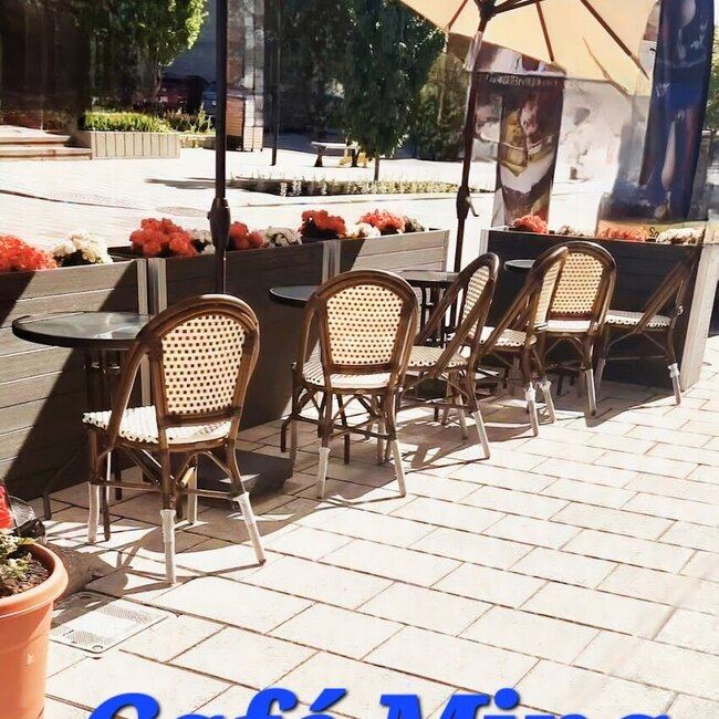Mina Caf&eacute; Restaurant