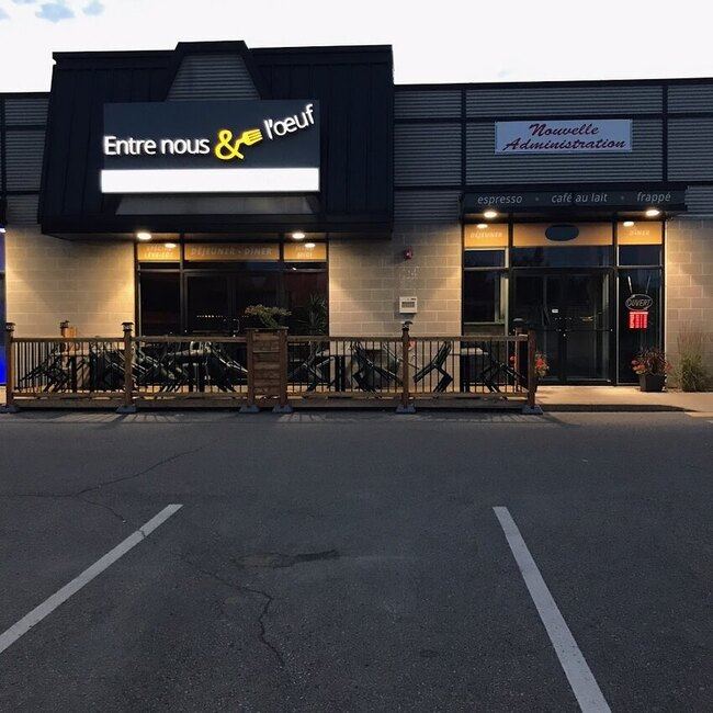 Entre nous & l'oeuf - Restaurants Sainte-Marthe-sur-le-Lac