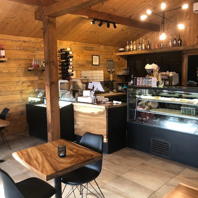 Luna Rossa - Restaurants pr&egrave;s de: J0R1R3