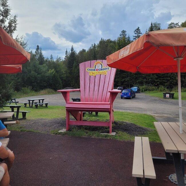 Casse-Croute Chez Claudette - Montreal Chez Restaurants