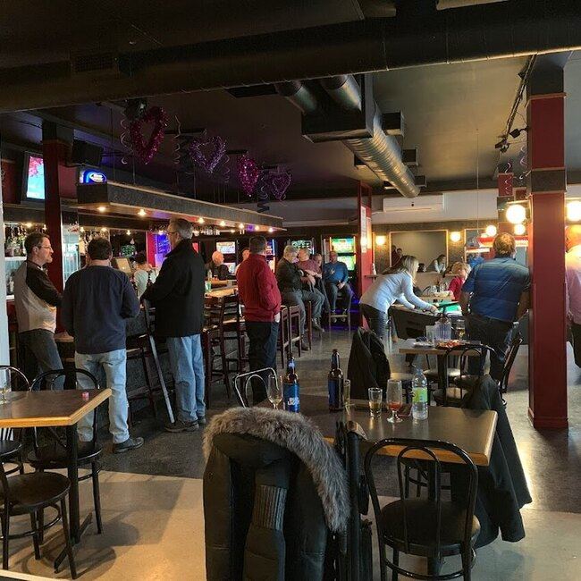 Bistro Ste-4 - Restaurants pr&egrave;s de: J5A2S6