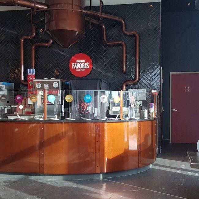 Chocolats Favoris Laval - Menu, avis & plus janvier 2026