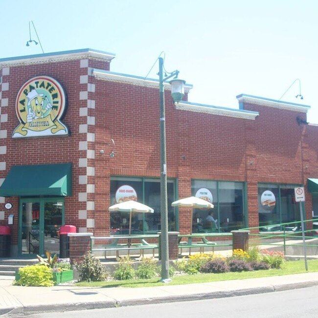 La Pataterie - Restaurants pr&egrave;s de: J6T4P6