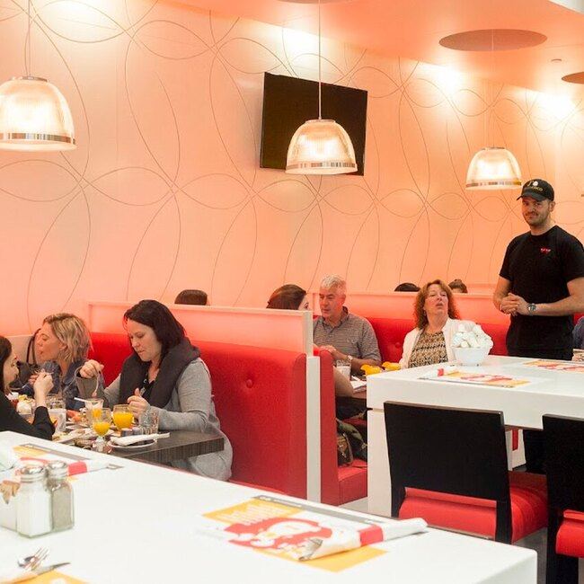 All&ocirc; mon Coco - Restaurants pr&egrave;s de: H1M3B2