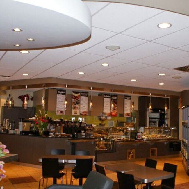 Caf&eacute; Van Houtte - Restaurants pr&egrave;s de: J2L1C2