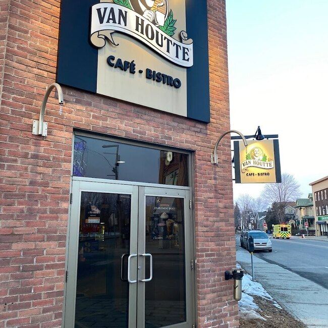 Caf&eacute; Van Houtte Restaurant