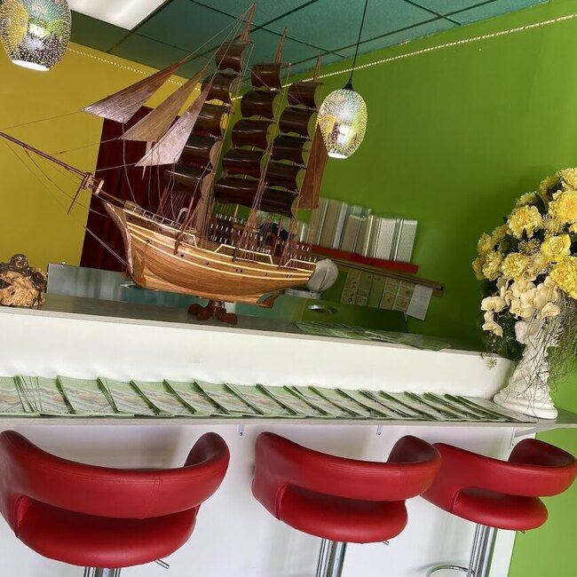 Yama Sushi - Restaurants pr&egrave;s de: J4B0B1