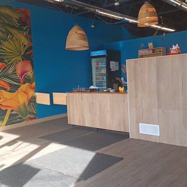 Le Pok&eacute; Station -  Restaurants Near: H7L1M2