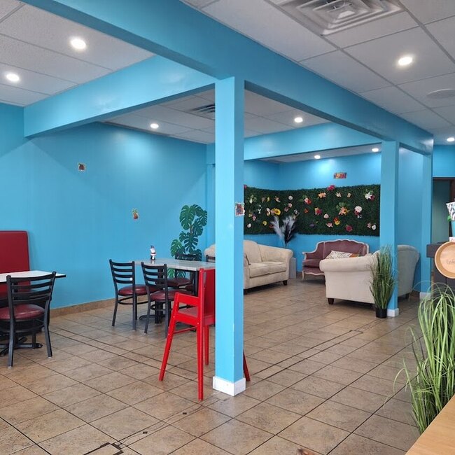 Le Pok&eacute; Station - Restaurants pr&egrave;s de: J7Z5C2