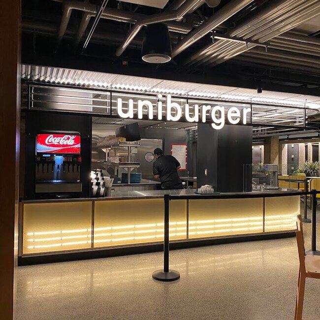 Burgers + Frites Montréal - Menu, avis & plus janvier 2026