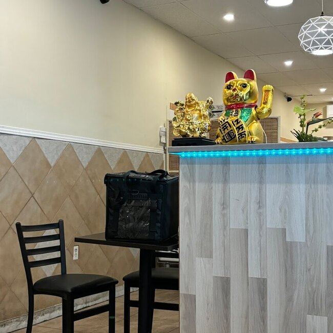 Ebisu Sushi - Restaurants pr&egrave;s de: H1S1M7