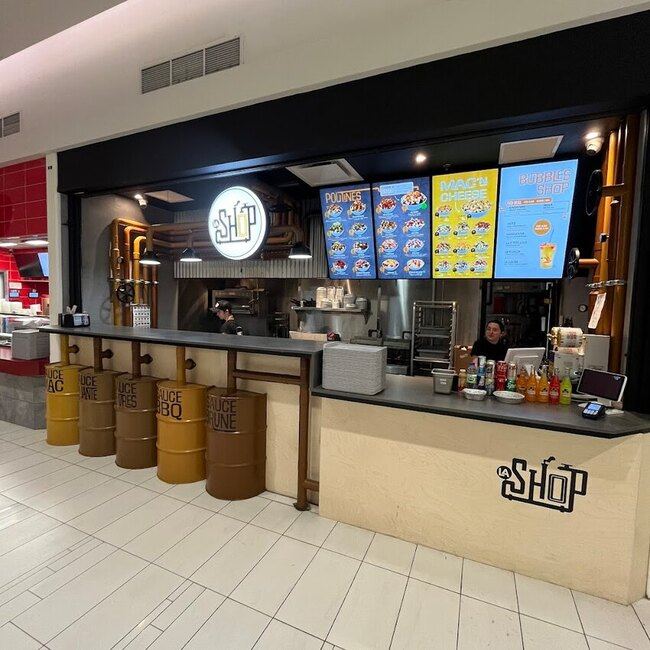 La Shop &agrave; Poutine - Restaurants pr&egrave;s de: J6W3W4