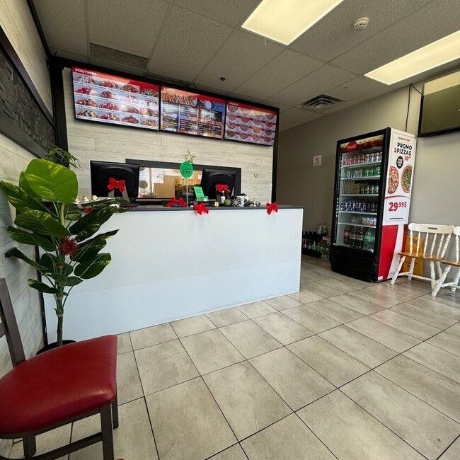 Pizza Avenue Sherbrooke - Menu, avis & plus janvier 2026