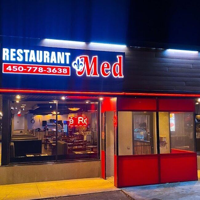 MED Pizza - Restaurants pr&egrave;s de: J2S3L2