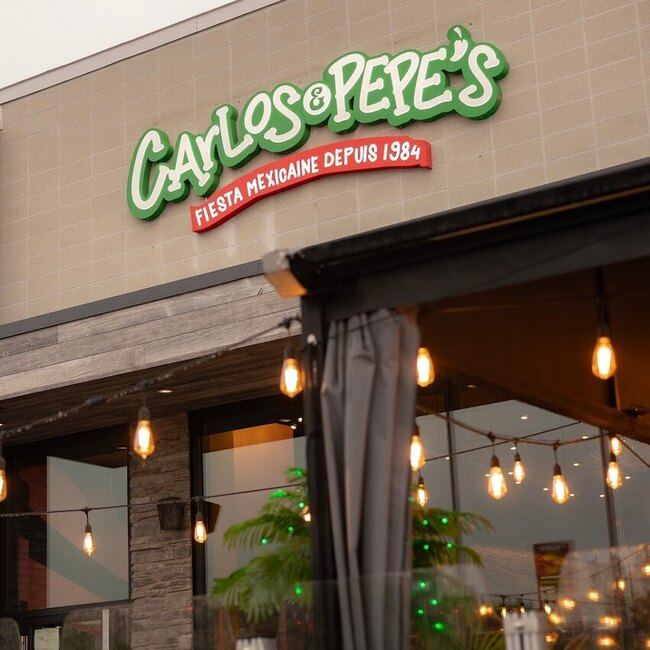 Carlos & Pepe's - Restaurants pr&egrave;s de: H1M1W6