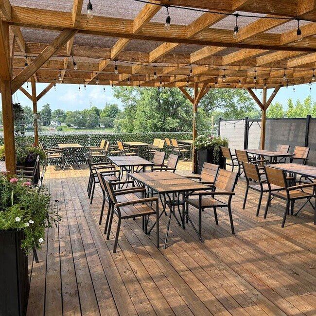 Restaurant del Paradiso - Restaurants pr&egrave;s de: J3G0C3