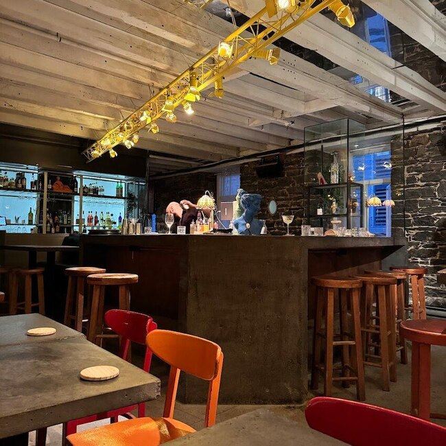 L'inf&acirc;me Tittle Tattle - Cocktail Bar - Old Montreal Buvettes