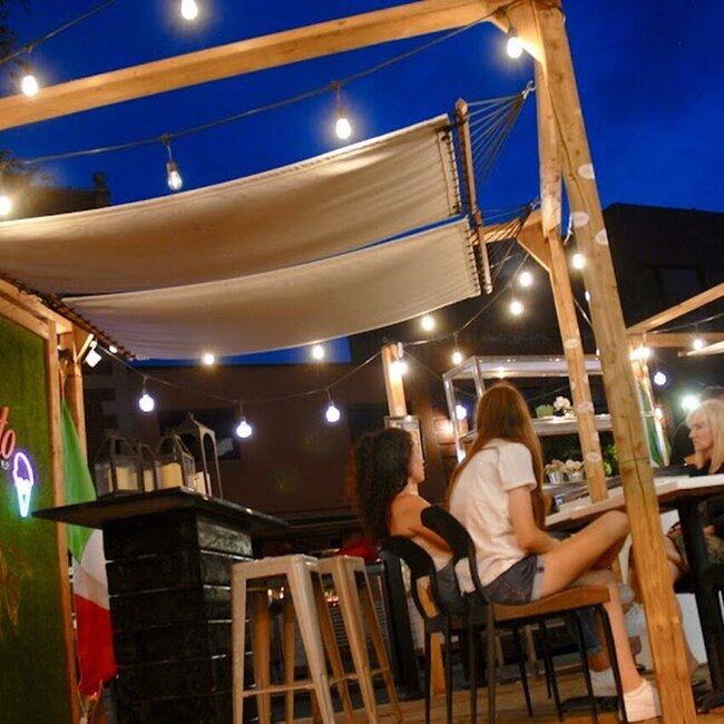 Caf&eacute; Gelato - Restaurants Pizza Rosemont-La Petite-Patrie