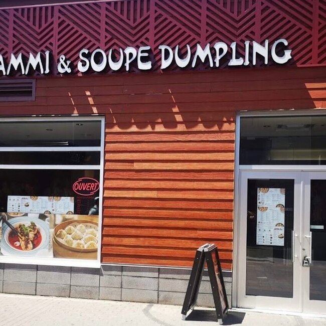 Sammi & Soupe Dumpling - Restaurants pr&egrave;s de: J4Z0M8