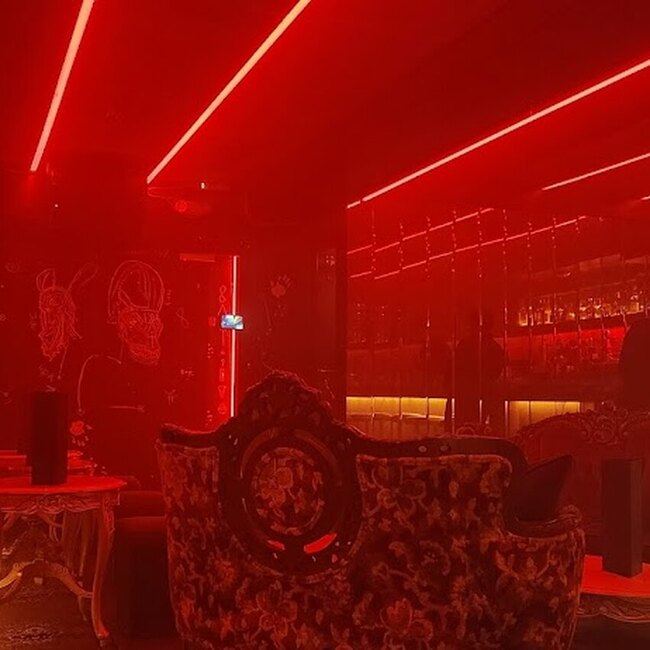 The Grotto Speakeasy - Old Montreal Supper Club Restaurants