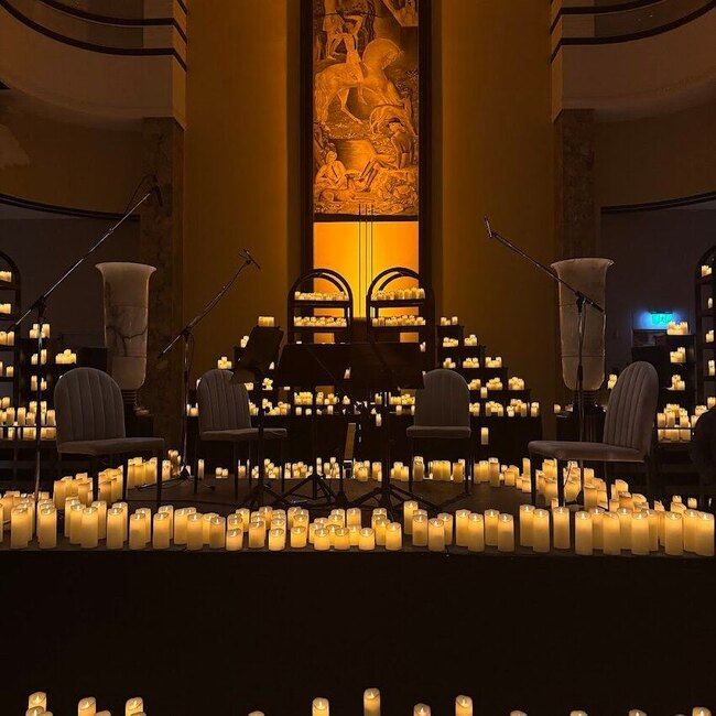 Le 9e - Restaurant &Icirc;le de France - Downtown Dinner & Show Restaurants