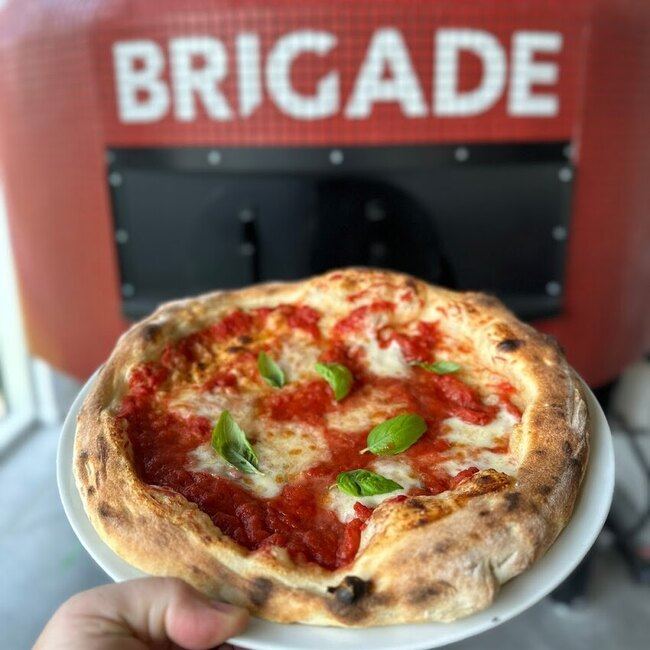 Brigade Pizzeria - Restaurants pr&egrave;s de: J4B0B1